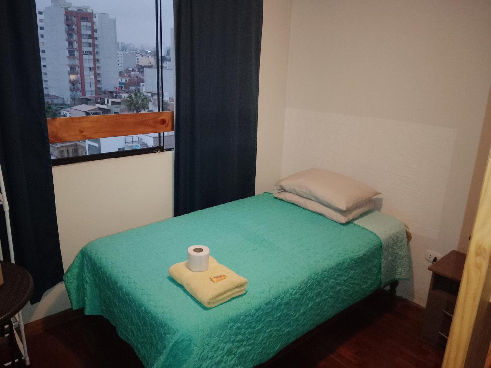 Blue Coast Lima Private Rooms Extérieur photo
