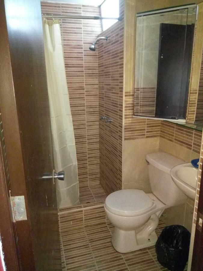 Blue Coast Lima Private Rooms Chambre photo